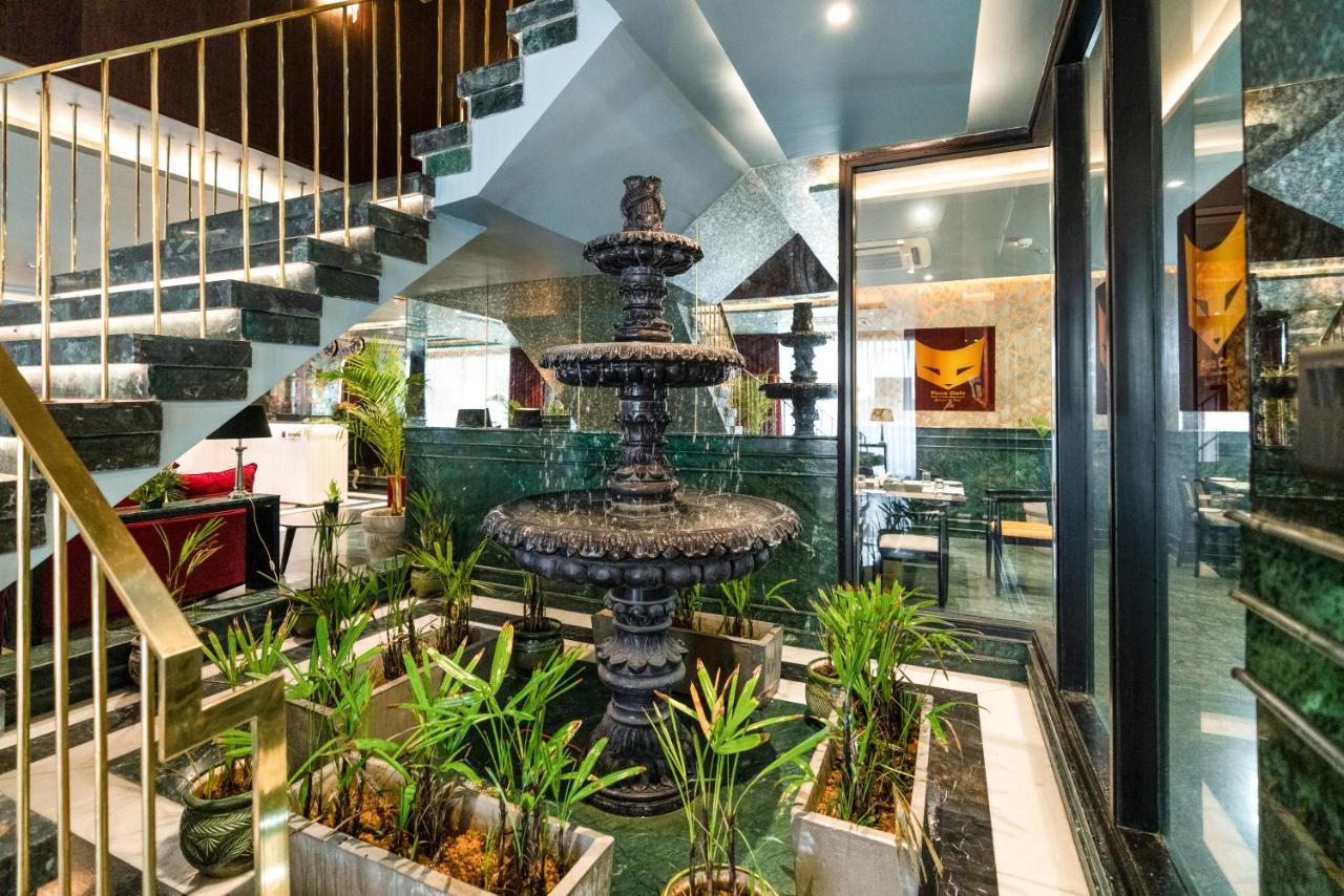 Foxoso Hotel, Delhi Airport Yeni Delhi Dış mekan fotoğraf