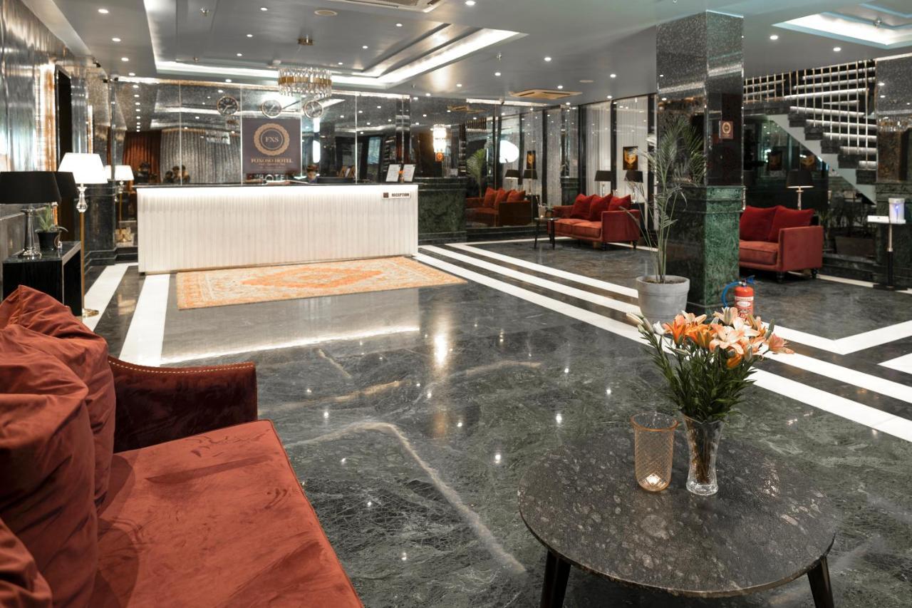 Foxoso Hotel, Delhi Airport Yeni Delhi Dış mekan fotoğraf