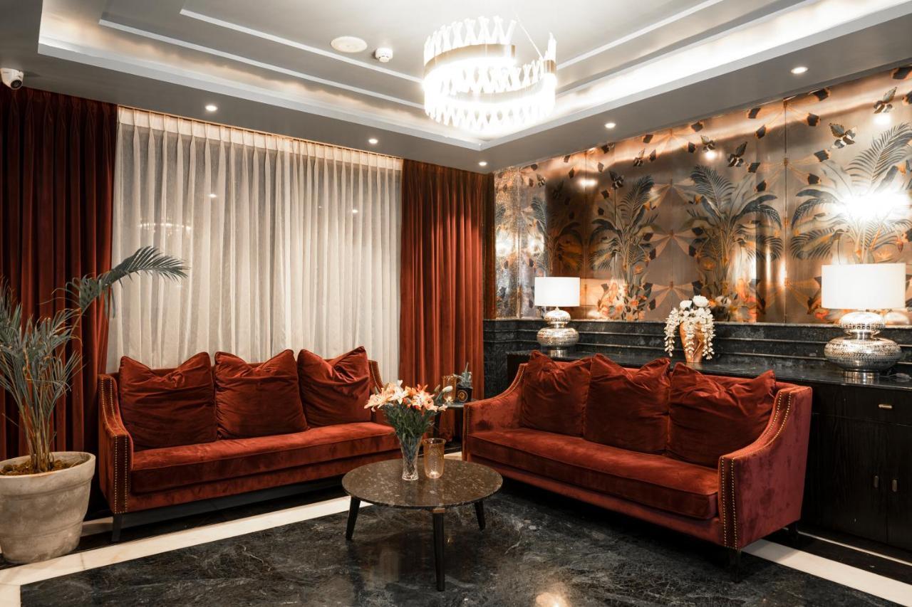 Foxoso Hotel, Delhi Airport Yeni Delhi Dış mekan fotoğraf