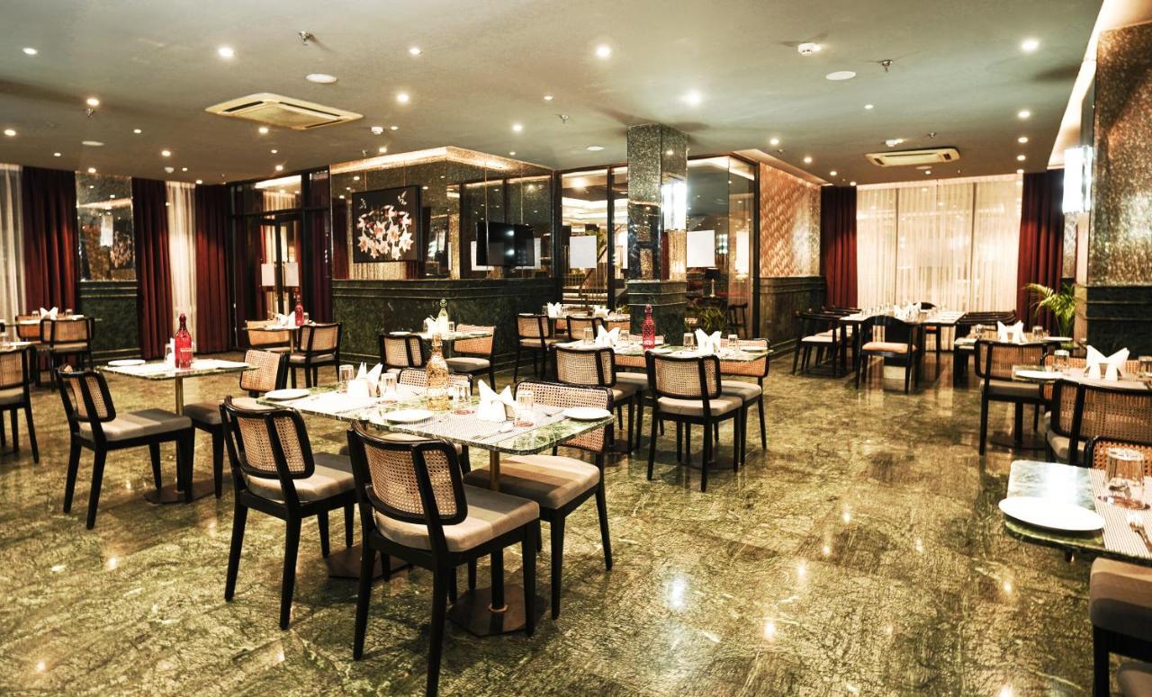 Foxoso Hotel, Delhi Airport Yeni Delhi Dış mekan fotoğraf