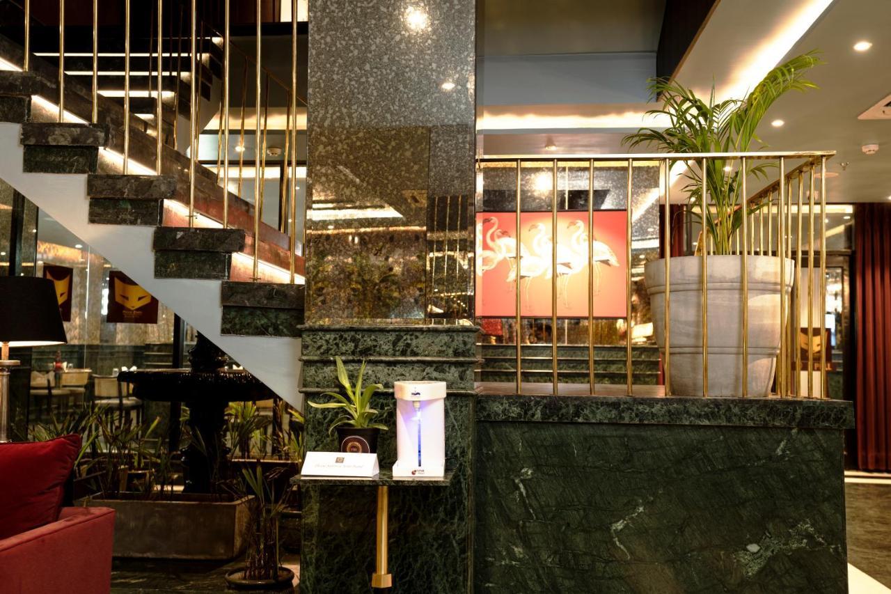 Foxoso Hotel, Delhi Airport Yeni Delhi Dış mekan fotoğraf