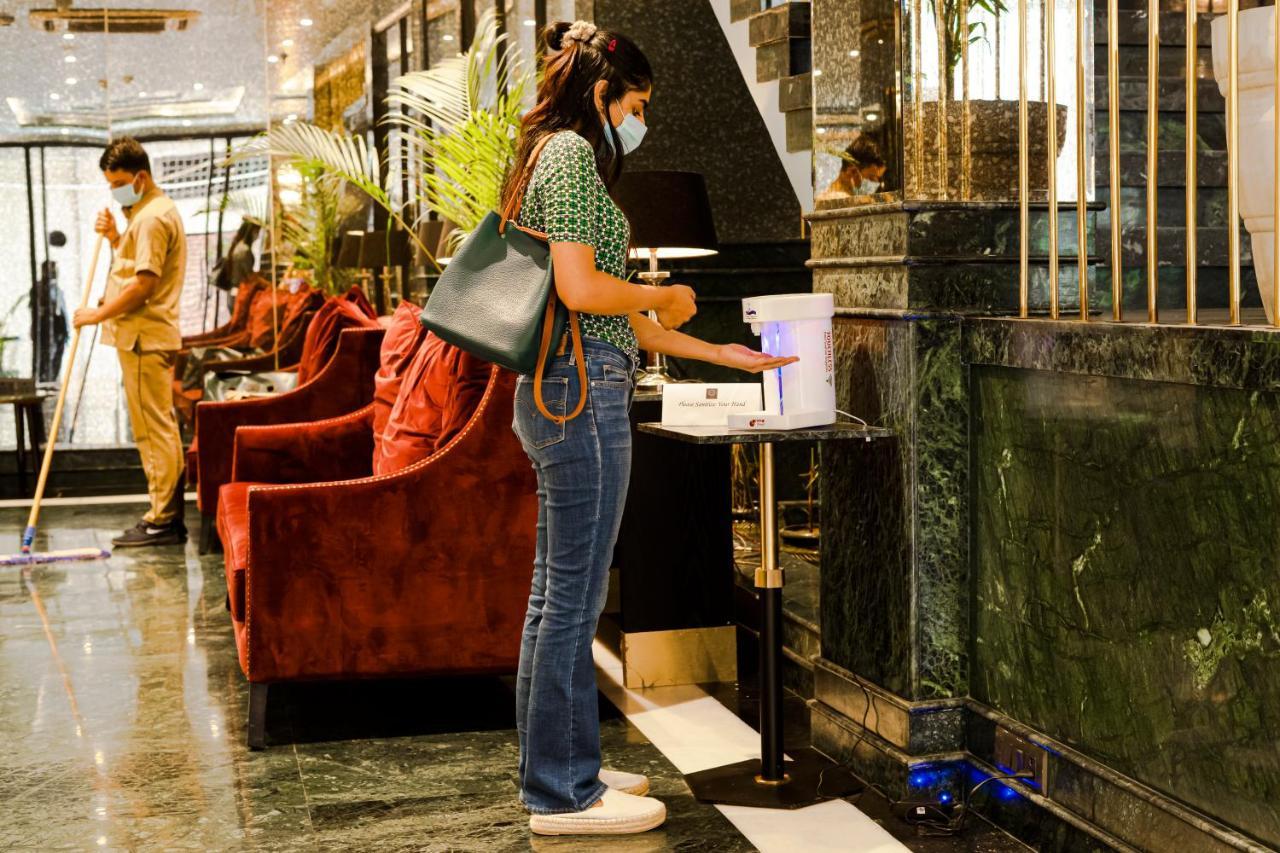 Foxoso Hotel, Delhi Airport Yeni Delhi Dış mekan fotoğraf